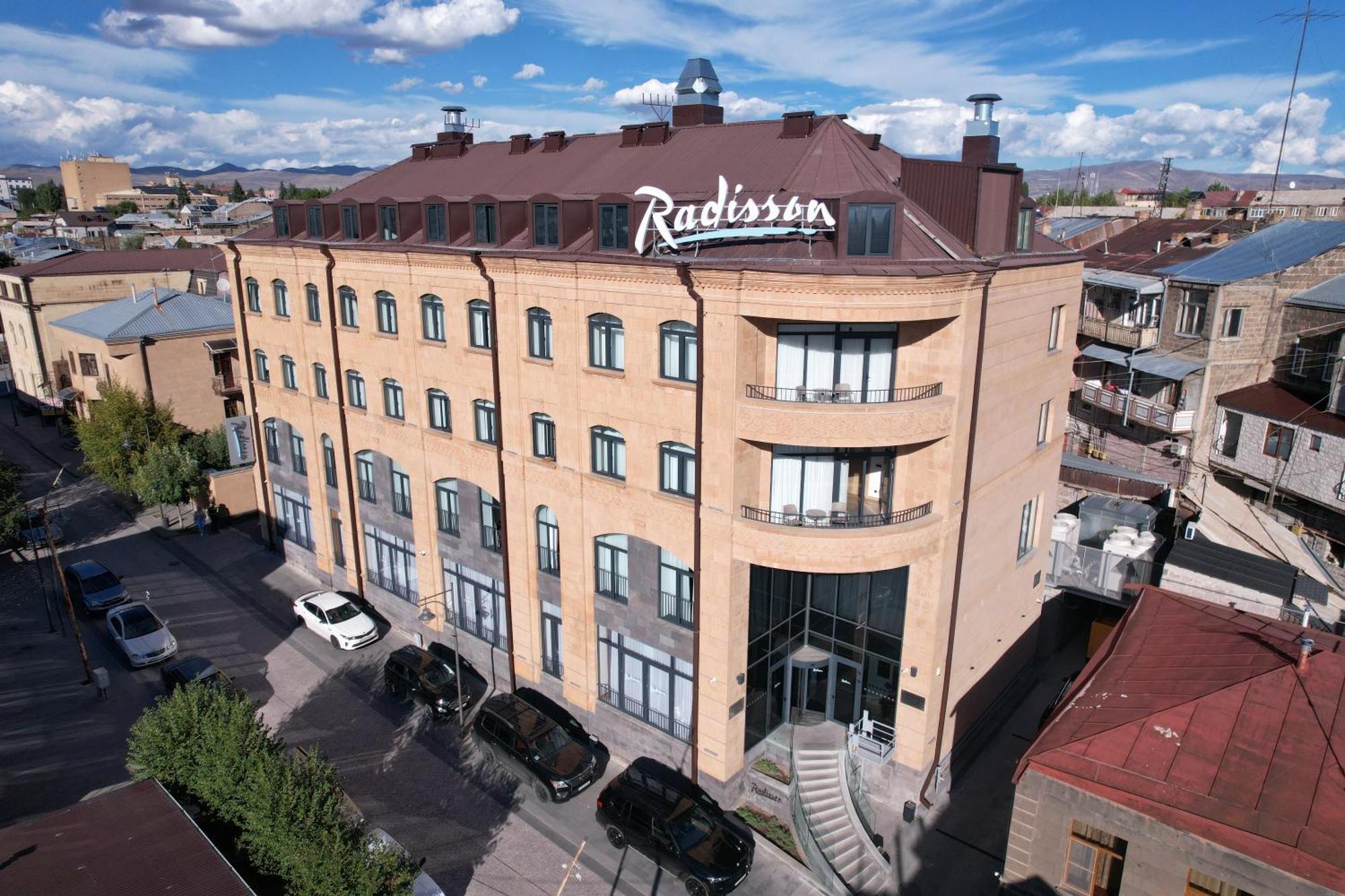 Radisson Hotel & Spa Gyumri Exterior photo