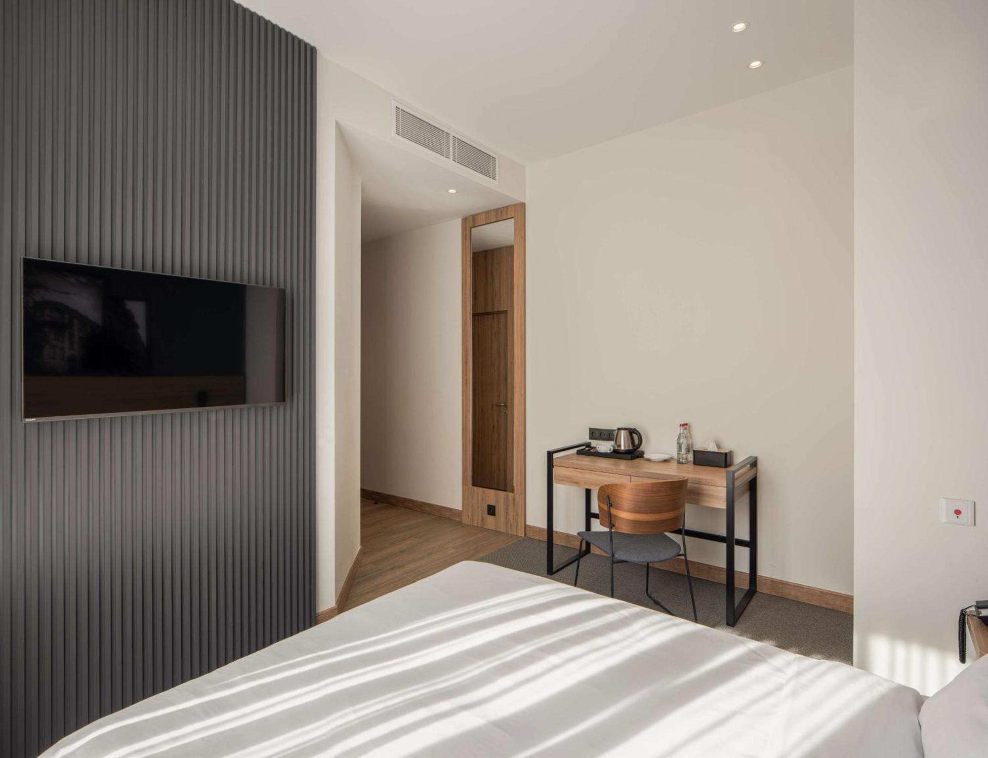 Radisson Hotel & Spa Gyumri Exterior photo
